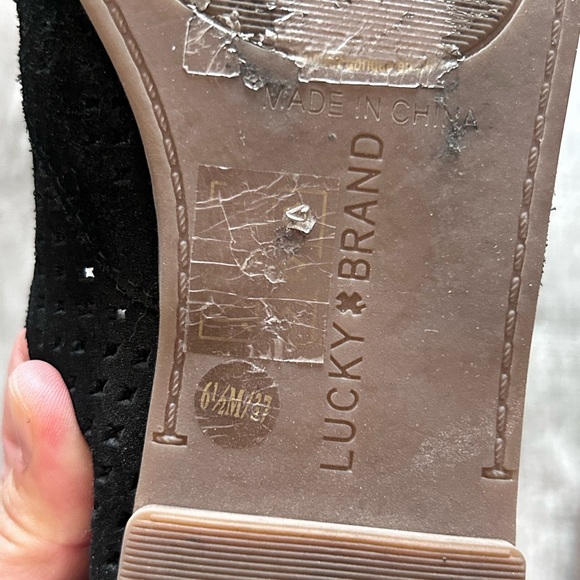 Lucky brand shoes - Picture 3 of 4